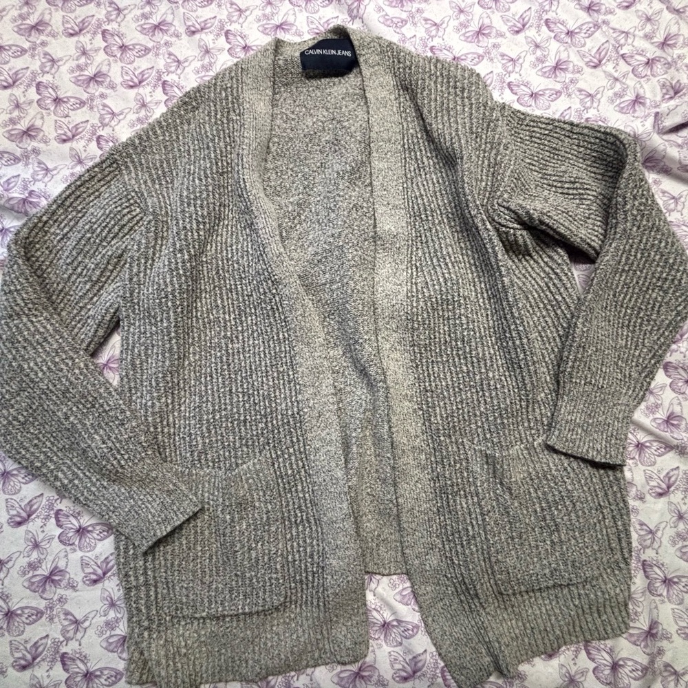 🌈Calvin Klein Jeans Heather Gray Sweater